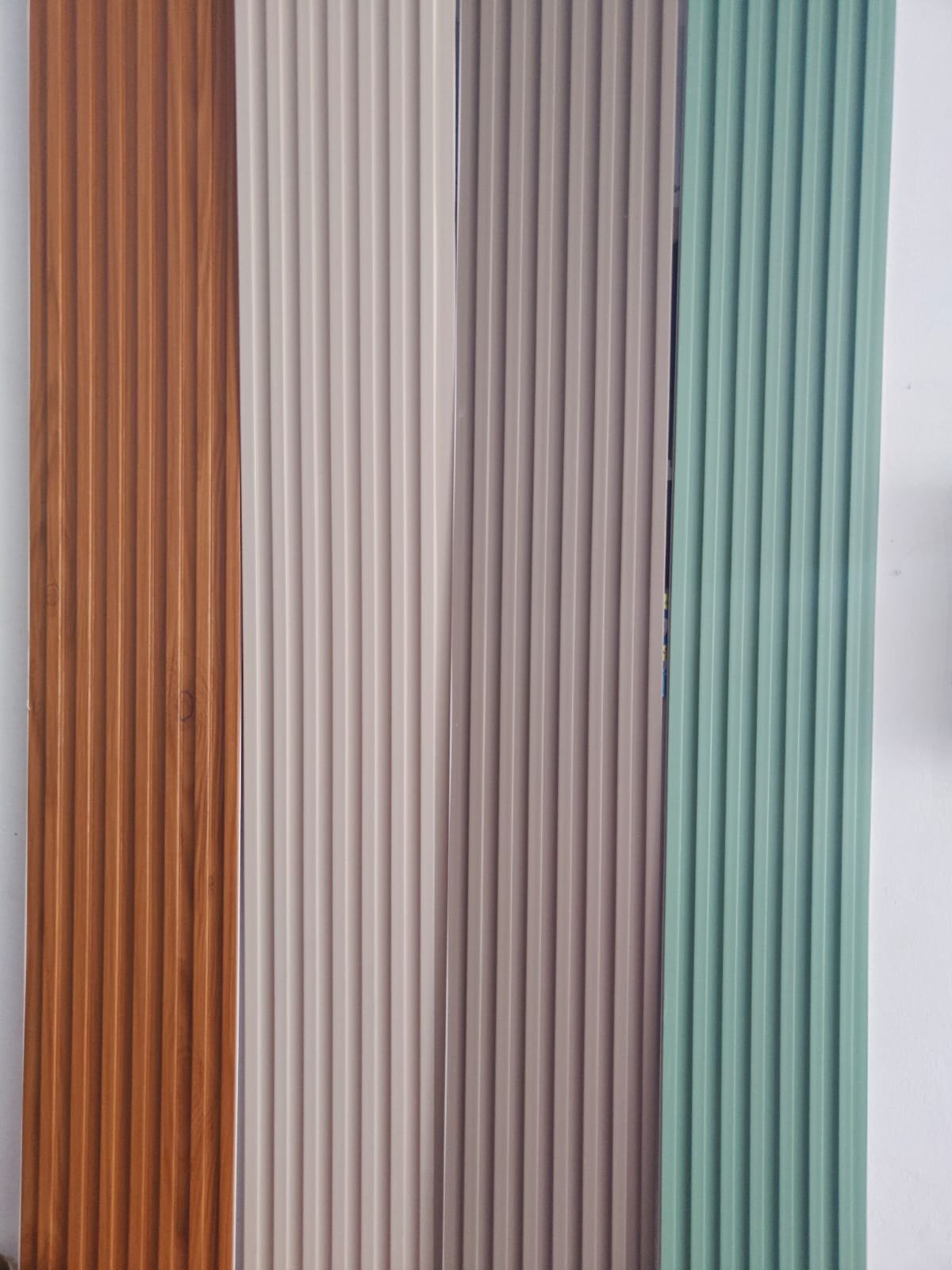 Solid Wood Louvres - Louvres - Decorative Panels | Plylam Centre