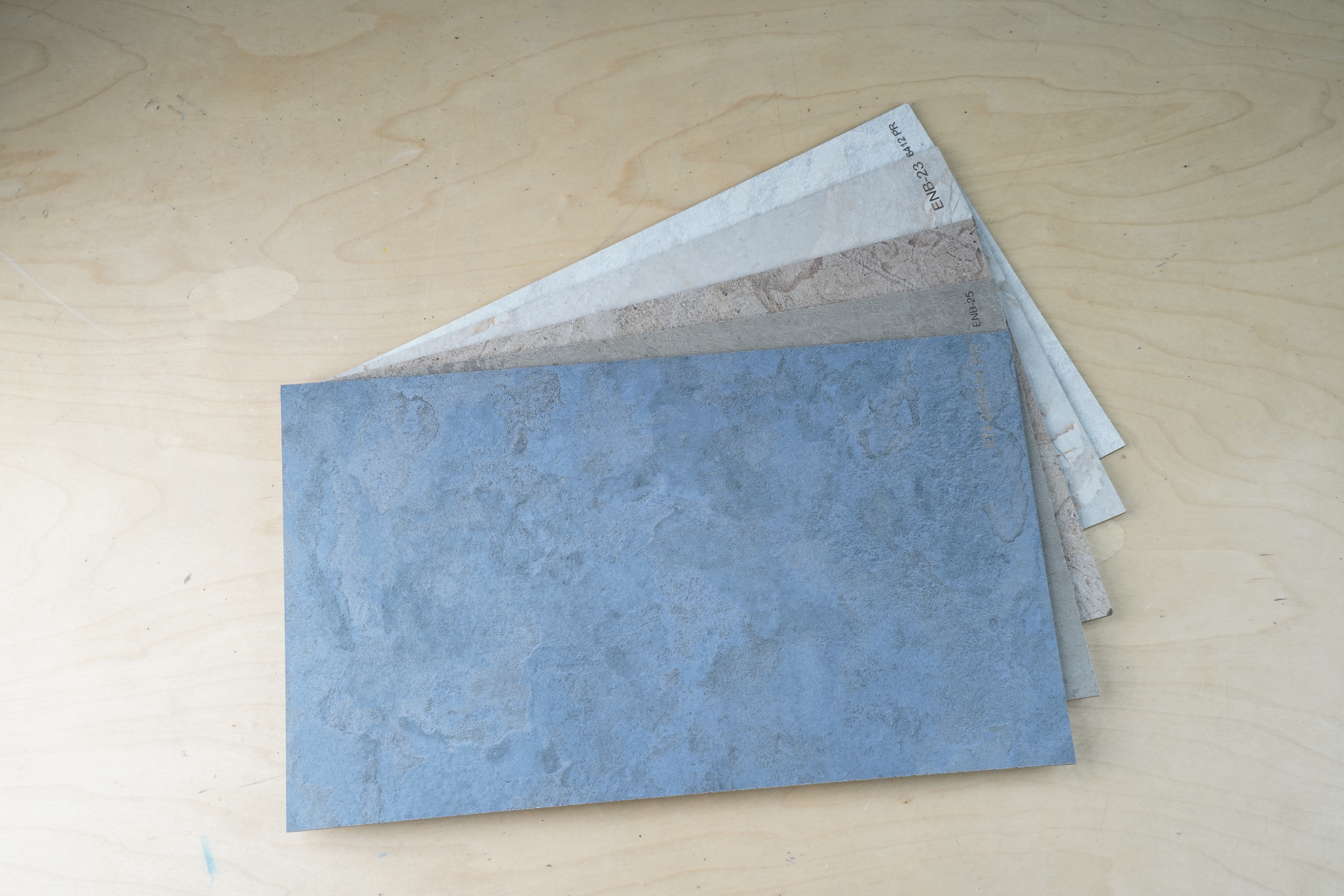 Solid Colors - Liner - Laminates | Plylam Centre
